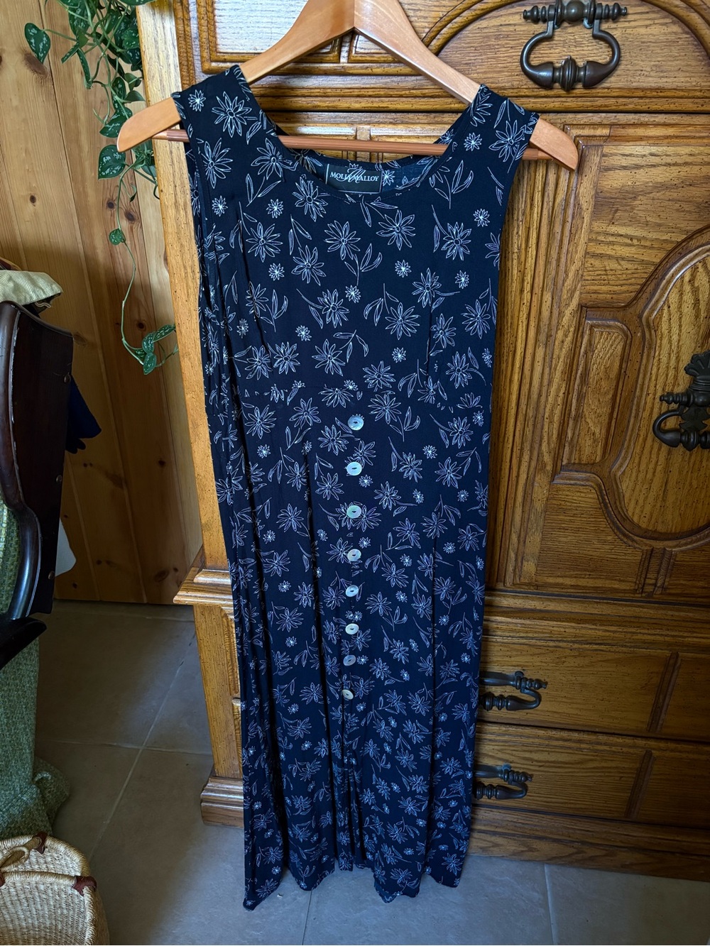 Vintage Molly Malloy Black Floral Button-Front Maxi Dress